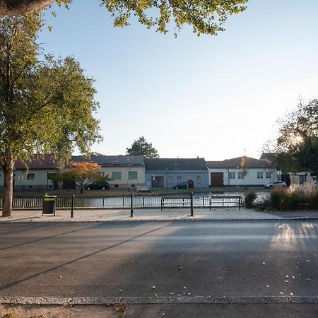 Renoviertes Bauernhaus mit Garten in Ruhelage Wien Exterior foto